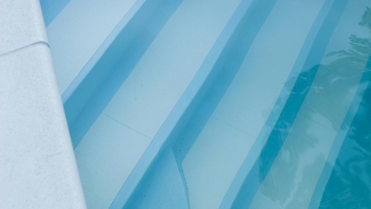 Roquebrune-sur-Argens : choisir un expert pour la rénovation de votre piscine en polyester